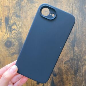IPHONE 17 PRO COQUE GOMME NOIR