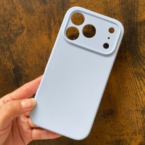 IPHONE 17 PRO COQUE GOMME VIOLET